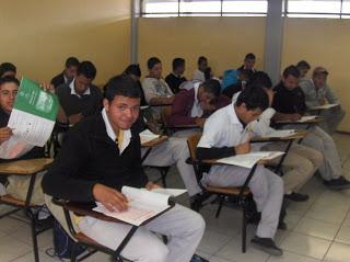 Aplican prueba ENLACE en el Conalep