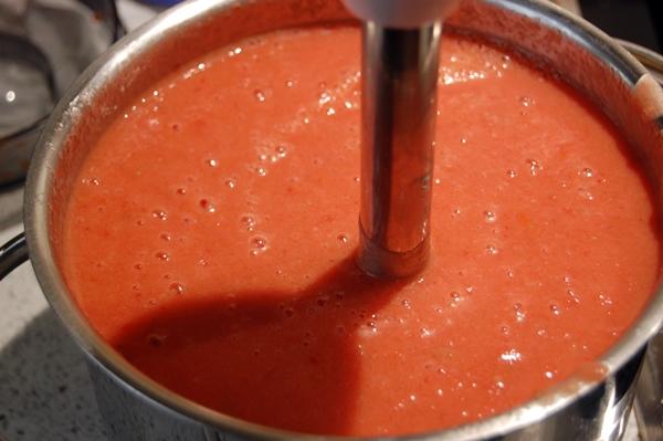 Gazpacho de fresas. Una receta de gazpacho diferente