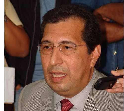 APARECE EL DIPUTADO WILMER AZUAJE!