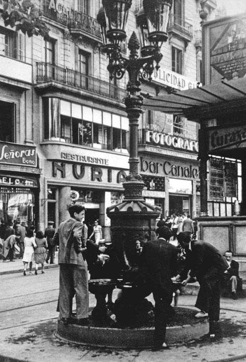BARCELONA...LA RAMBLA... 1ª PARTE...21-04-2013...