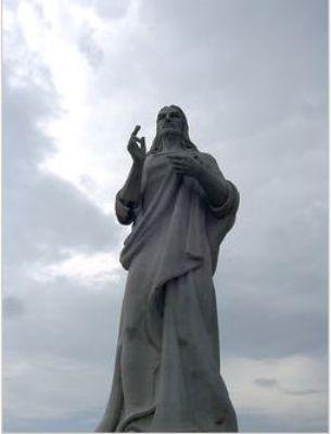 20130421120916-9-cristo-de-la-habana.jpg