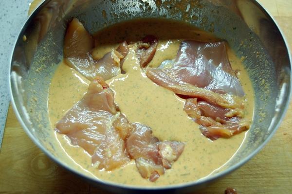 Pollo estilo Kentucky Fried Chicken. La receta de su rebozado.