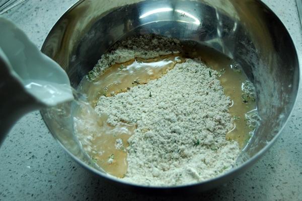 Pollo estilo Kentucky Fried Chicken. La receta de su rebozado.