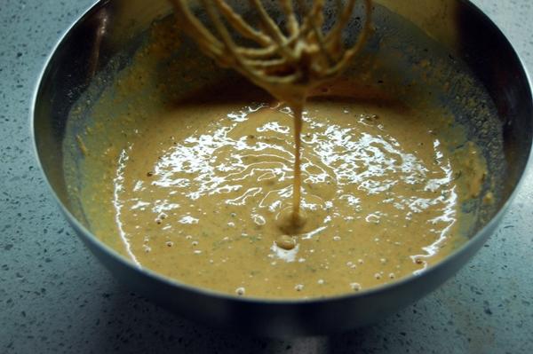 Pollo estilo Kentucky Fried Chicken. La receta de su rebozado.
