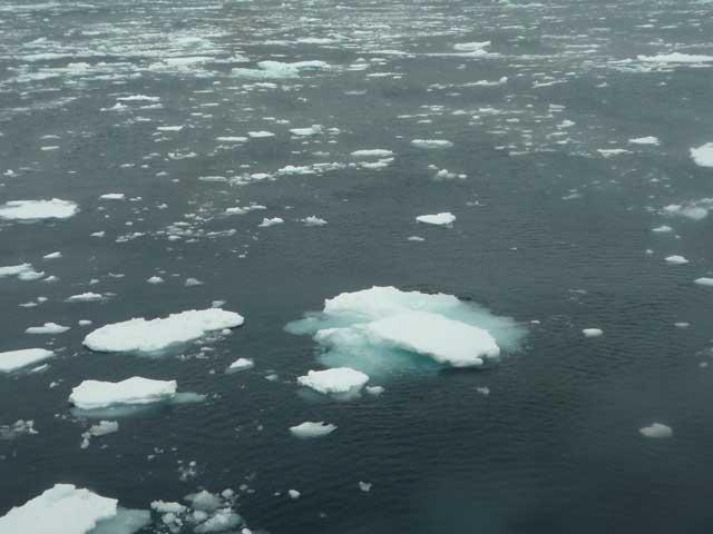 hielo de primavera en la Antártida