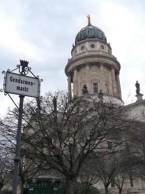 Día 2. Paseos cargados de historia por Berlín!!