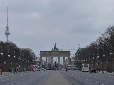 Día 2. Paseos cargados de historia por Berlín!!