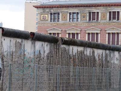 Día 2. Paseos cargados de historia por Berlín!!