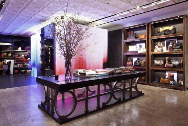 La exquisita deco de las boutiques CAROLINA HERRERA