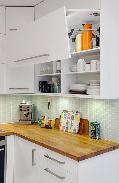 suelo de madera teñida oscura decoración estilo nórdico diseño de interiores duplex y aticos diseño de exteriores diseño de aticos y duplex decoración muebles ikea decoración inspiración nordica decoración en blanco decoración de áticos y dúplex blog decoración nordica escandinava 