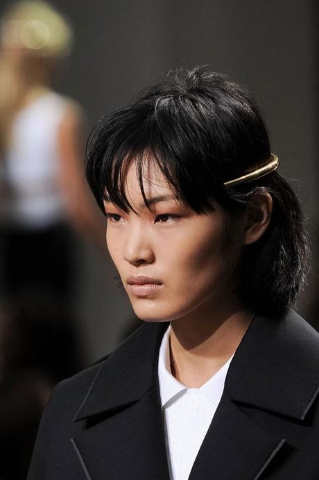 Balenciaga S/S 2013: Gold halo headbands