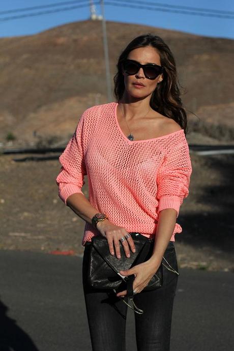 pink jumper pink jumper