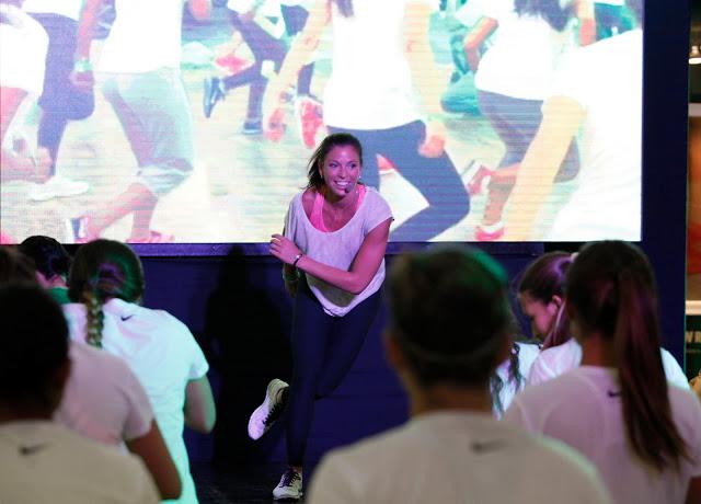 Nike - you can, you will! primera tienda sólo para mujeres