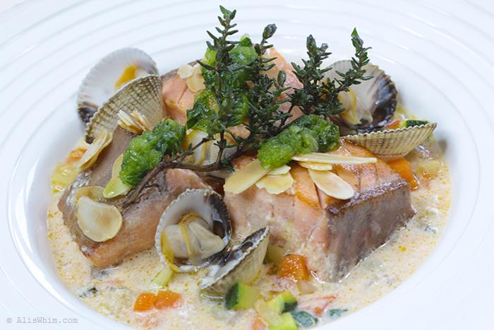 Salmon blanquette with pistou