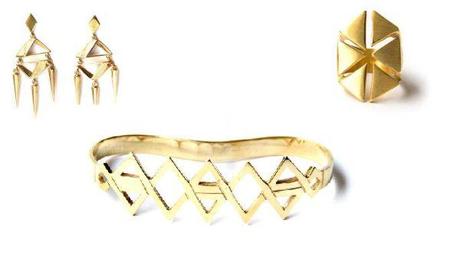 522066_10201146362047092_1536910019_n