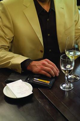 CON LA VISA ORO EN LA CARTERA…