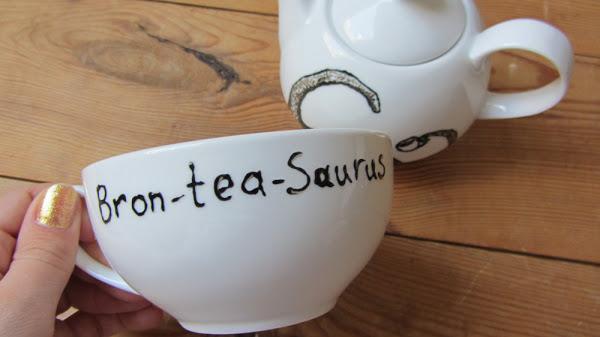 Bron-Tea-Saurus