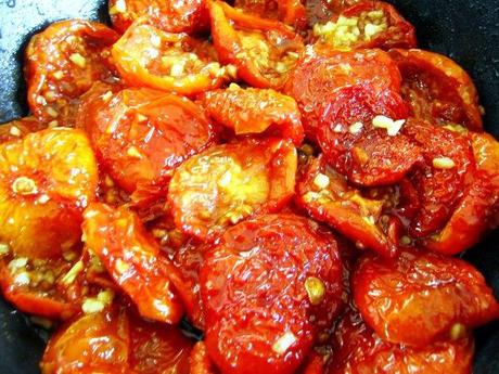 Crostinis de tomates, queso y albahaca crostini-de-tomates-queso-y-albahaca (3)