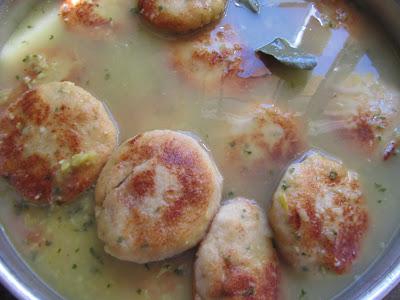 Filetes rusos de pollo en salsa