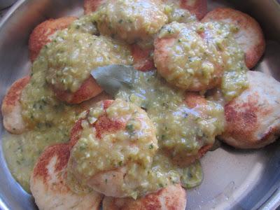 Filetes rusos de pollo en salsa