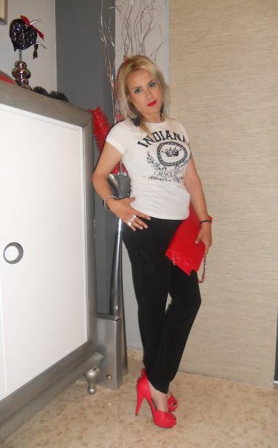 Black & White con un toque de rojo! Black & White con un toque de rojo!