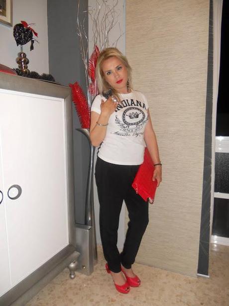 Black & White con un toque de rojo! Black & White con un toque de rojo!