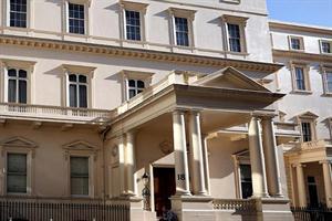 Residencia del siglo XIX; tasada en unos 870 millones de dólares.  LaNacion.com.ar