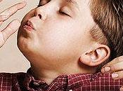 Niños abusando ingredientes cocina