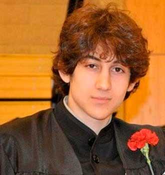 El sospechoso del atentado en Boston confiesa por que puso la bomba.