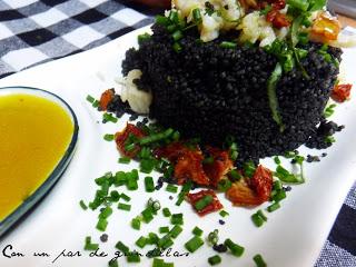 Cous-cous negro con bacalao desmigado