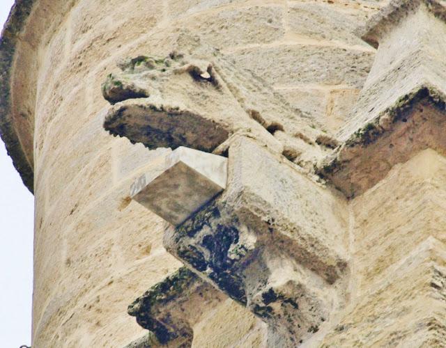 Las gárgolas de la Catedral (4): la fachada oeste.