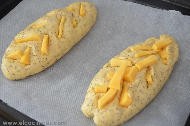 Pan de queso. Queso Edam