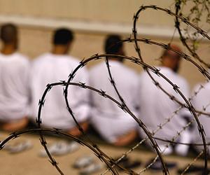 EE.UU. admite que son 16 los reos forzados a recibir nutrientes en la  Base Naval de Guantánamo