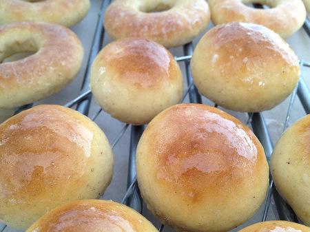 Buen finde Donuts al horno recetas faciles pan dulce recetas fáciles donuts caseros recetas delikatissen receta pan o bollo dulce con glasead receta glaseado donuts receta casera donuts glaseado donuts azucar donuts horneados donuts al horno como hacer donuts bollos agujeros bolitas masa donuts caseros