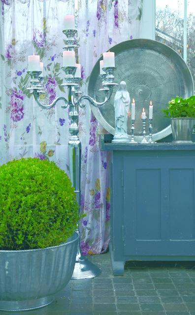 Affari se viste de primavera-verano