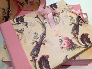 Conjunto de caja y álbum para cumpleaños