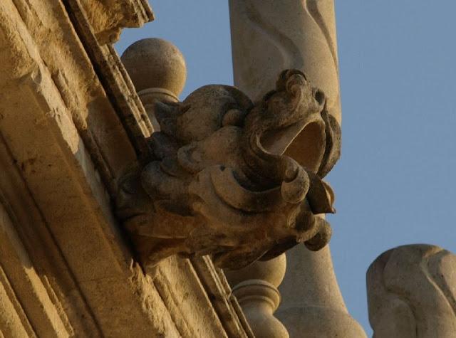 Las gárgolas de la Catedral (5): Iglesia del Sagrario.