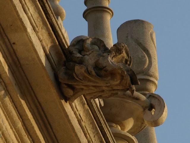 Las gárgolas de la Catedral (5): Iglesia del Sagrario.