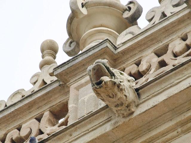 Las gárgolas de la Catedral (5): Iglesia del Sagrario.