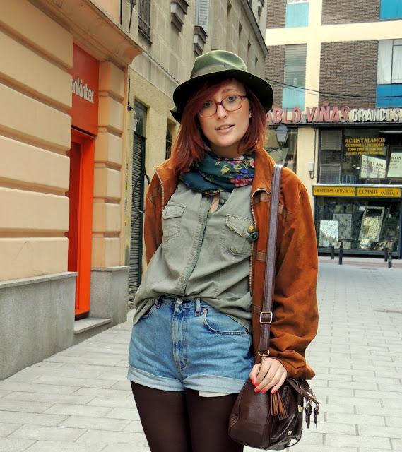 Shorts & dad's jacket ♦ Outfit