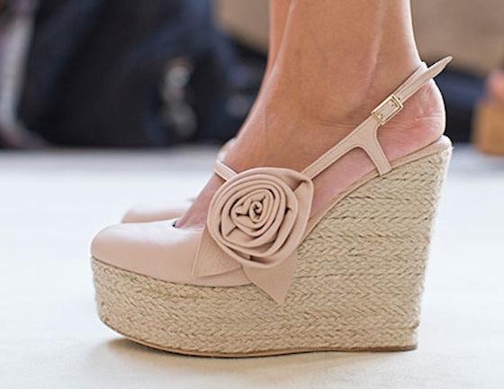 Espadrilles, sandalias de esparto con plataforma...Quién dijo que no eran elegantes?