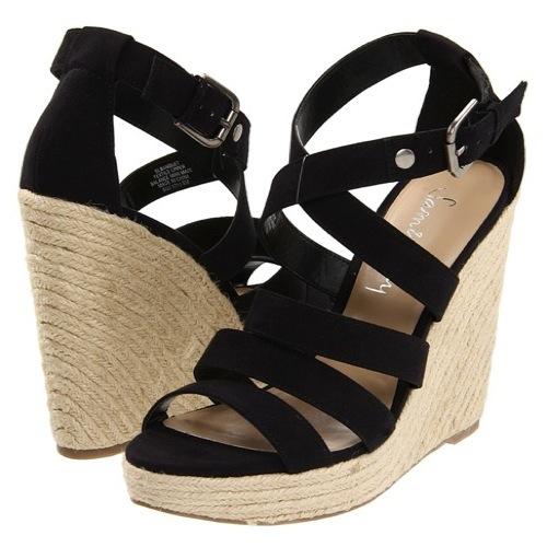 Espadrilles, sandalias de esparto con plataforma...Quién dijo que no eran elegantes?