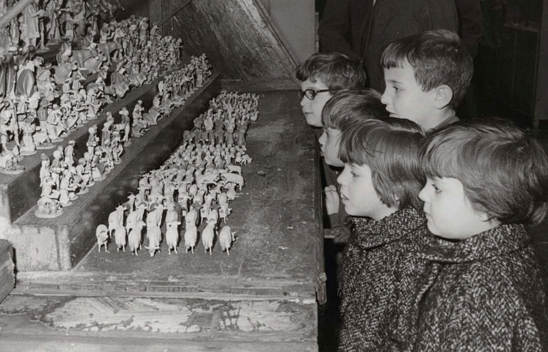 BARCELONA...HOMENAJE A CARLOS PÉREZ DE ROZAS MASDÉU, FOTOGRAFO...27-04-2013...2000 POST, MUCHAS GRACIAS A TOD@S AMIGOS...