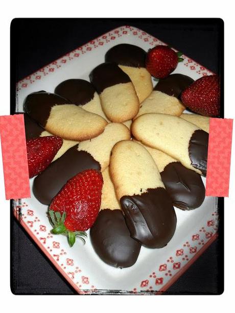 LENGUAS DE GATO LENGUAS DE GATO