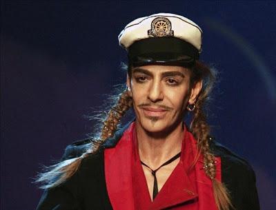 John Galliano podría volver al mundo de la moda por unos días