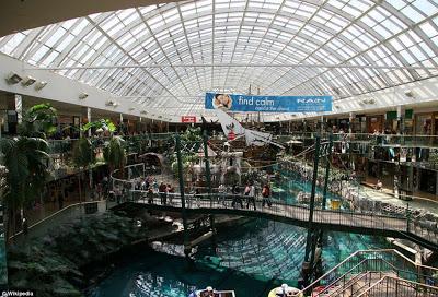 West Edmonton Mall (WEM)