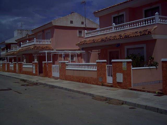 ROBOS. AVISO A LOS PROPIETARIOS DE CASAS EN LA PLAYA DEL MAR MENOR
