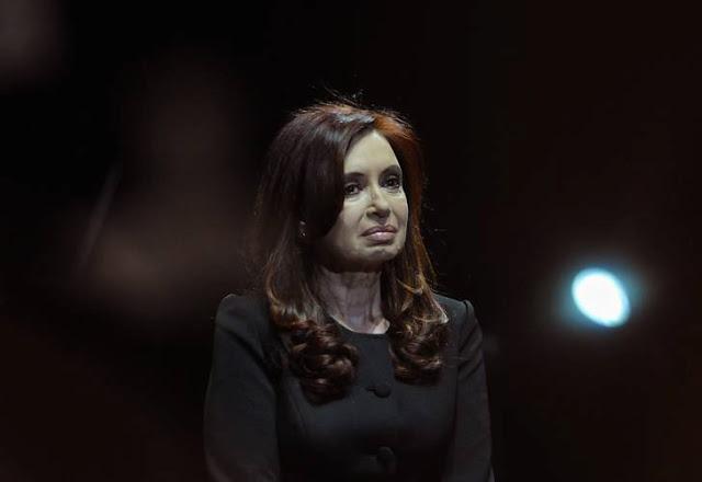 “LA MORTAJA NO TIENE BOLSILLOS”  27-ABRIL-2013