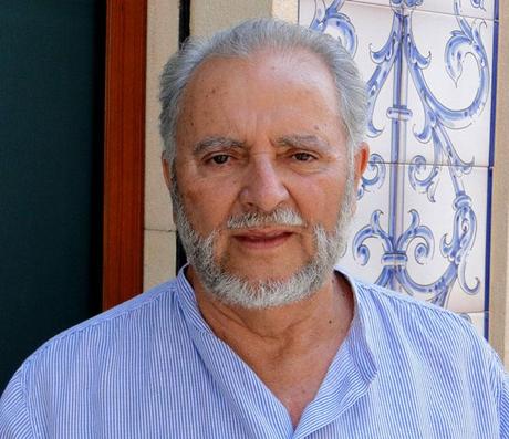 Julio Anguita hace un llamamiento a la “desobediencia civil integral”