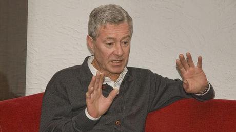 Julio Anguita hace un llamamiento a la “desobediencia civil integral”